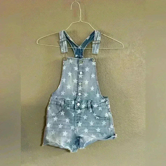 Y2K Vtg Jordache Girls Bleached Overall Shorts sz 7/8 Star Themed - Picture 1 of 5